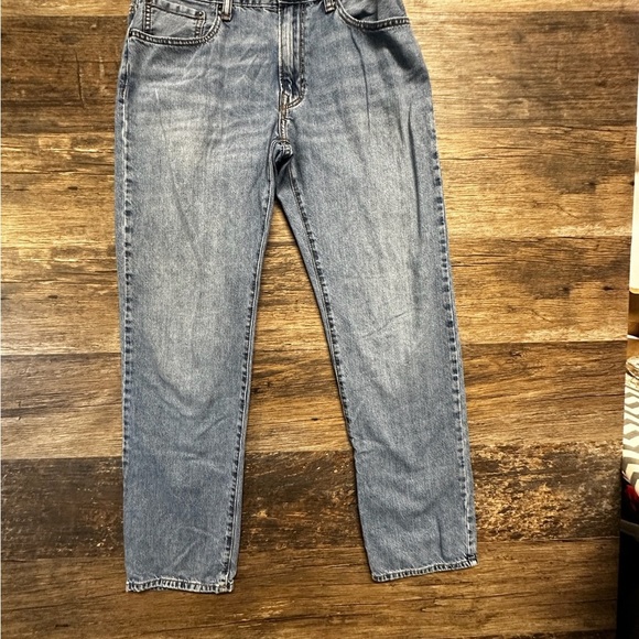 GAP Blue Relaxed Fit Jeans with Vintage Wash - Picture 1 of 7